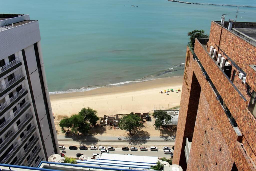 13 Flat Beira Mar Com Energia, Vaga, 3 Camas, Wi-Fi E Ar Apartment Fortaleza  Exterior photo