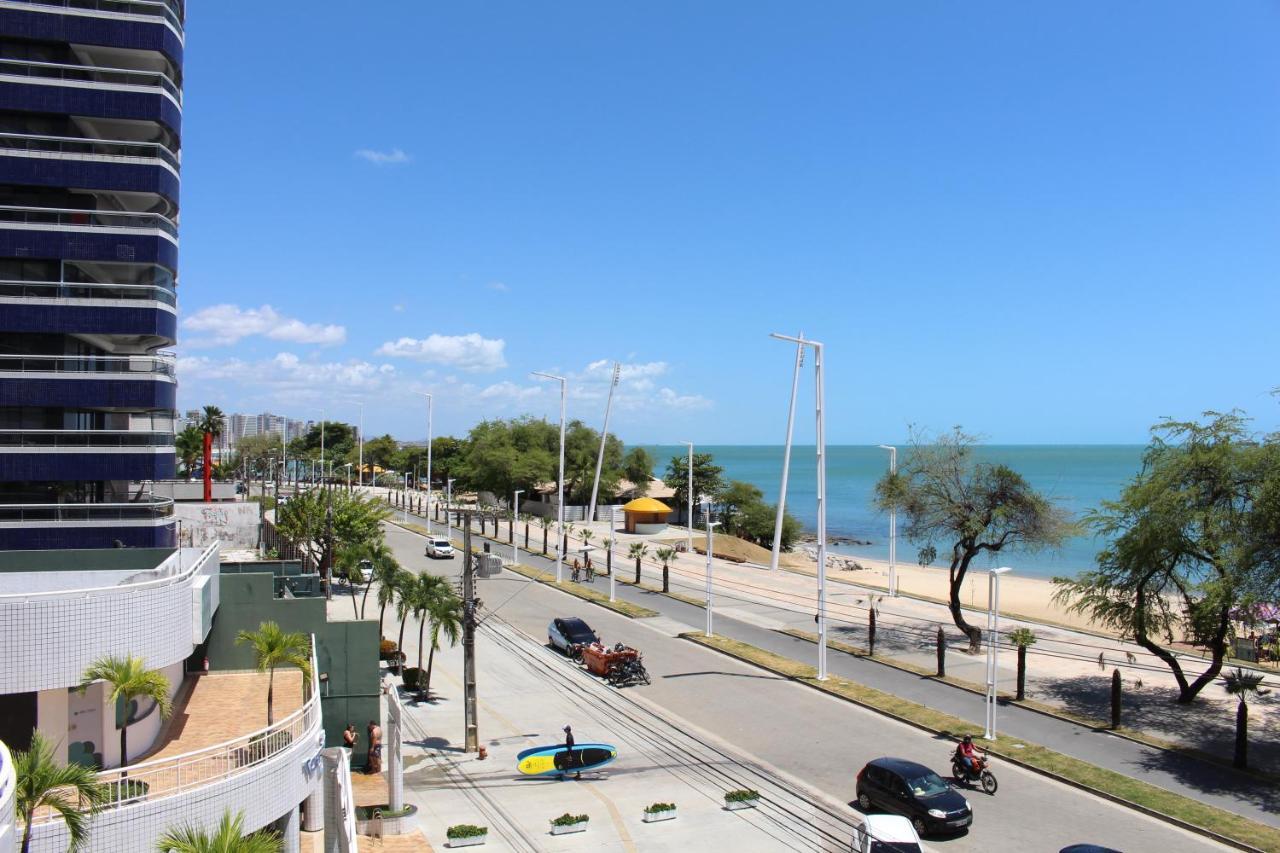 13 Flat Beira Mar Com Energia, Vaga, 3 Camas, Wi-Fi E Ar Apartment Fortaleza  Exterior photo